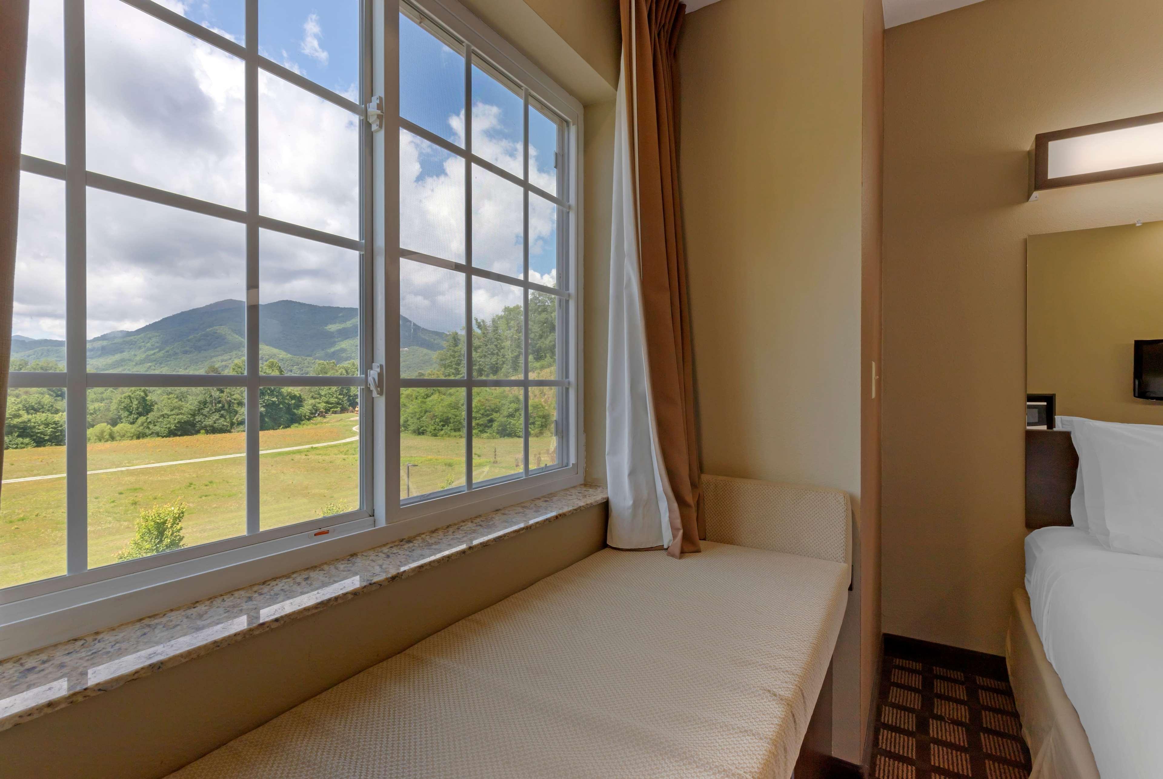 Microtel Inn & Suites Dillsboro/Sylva Exteriér fotografie