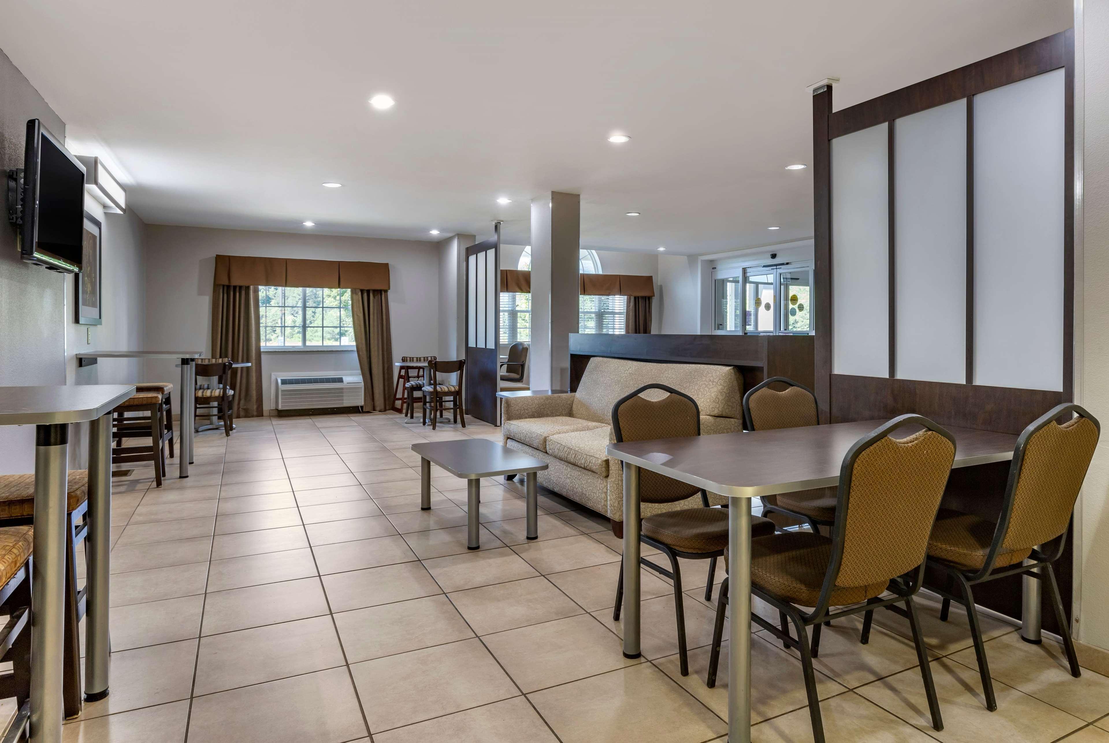 Microtel Inn & Suites Dillsboro/Sylva Exteriér fotografie