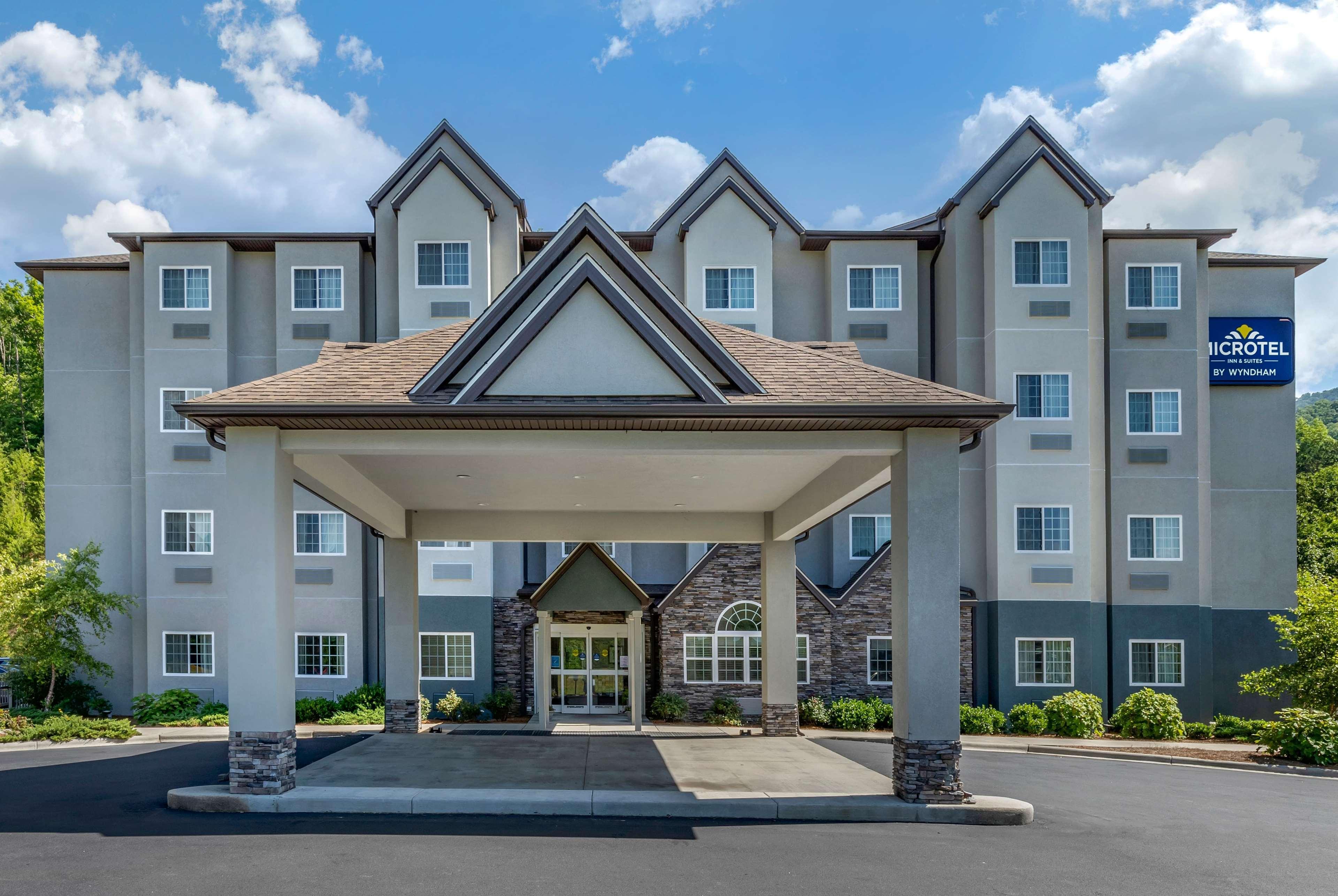 Microtel Inn & Suites Dillsboro/Sylva Exteriér fotografie