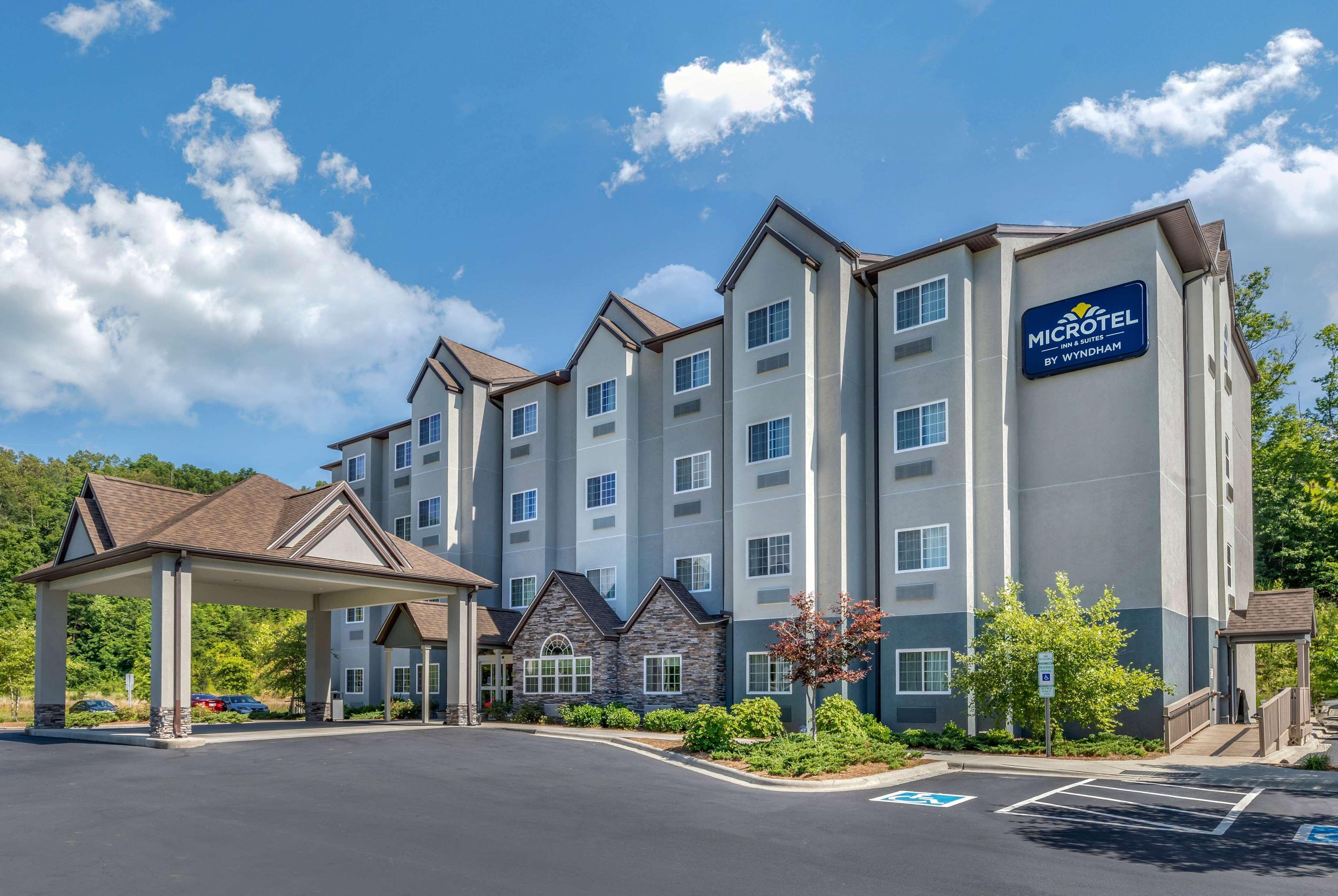 Microtel Inn & Suites Dillsboro/Sylva Exteriér fotografie