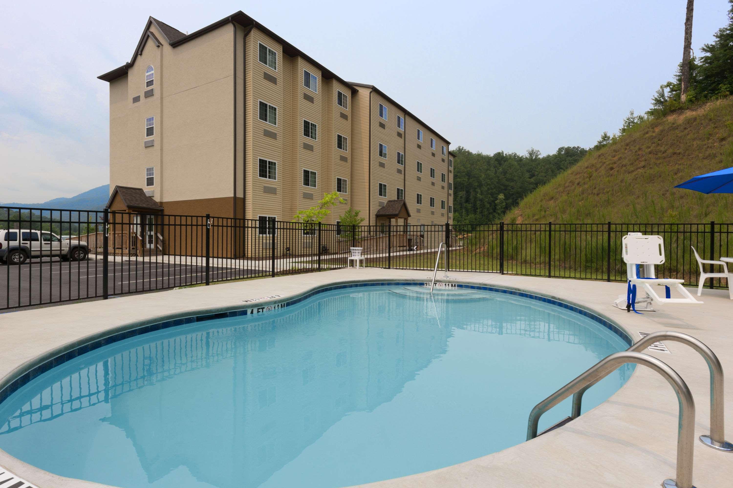 Microtel Inn & Suites Dillsboro/Sylva Exteriér fotografie